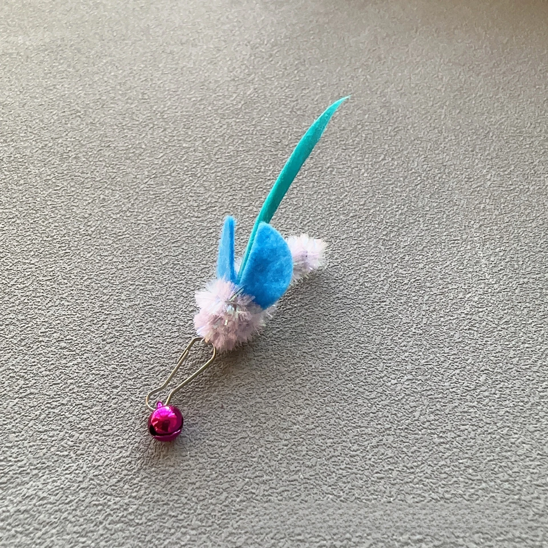 Recambio de insectos voladores simulados para juguete de pluma de gato