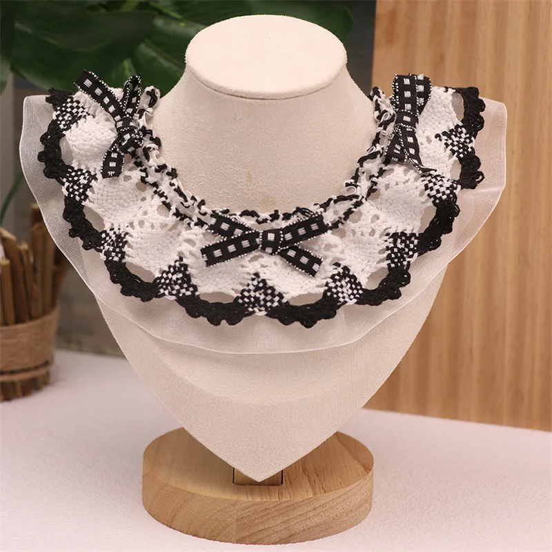 Collar de pañuelos de encaje para perro con lazos, Collar de gato negro y verde, Baberos, accesorios para perros, toalla de Saliva para niñas, suministros de productos para perros pequeños - imagen 3