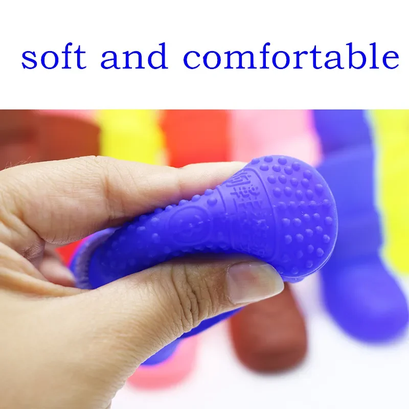 Alta calidad 4 unids/set zapatos para perros suaves y antideslizantes zapatos impermeables para mascotas cachorro perro botas para la lluvia zapatos para mascotas botas de lluvia para perros XS - imagen 2