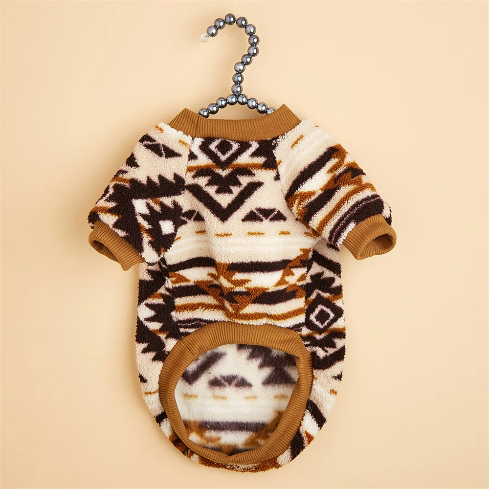 Ropa cálida para perros, patrón de tótem creativo, suéteres de felpa suaves para invierno, ropa para mascotas, Teddy, Chihuahua, Yorkies, suministros para mascotas 2024 - imagen 4