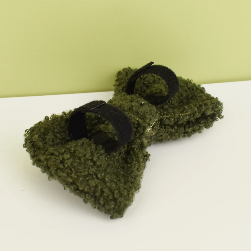 Collar para perro mascota Collar hecho a mano Suministros para perros accesorios tejidos Otoño Invierno Navidad conjunto Ejército verde cordero terciopelo Teddy 02 - imagen 3