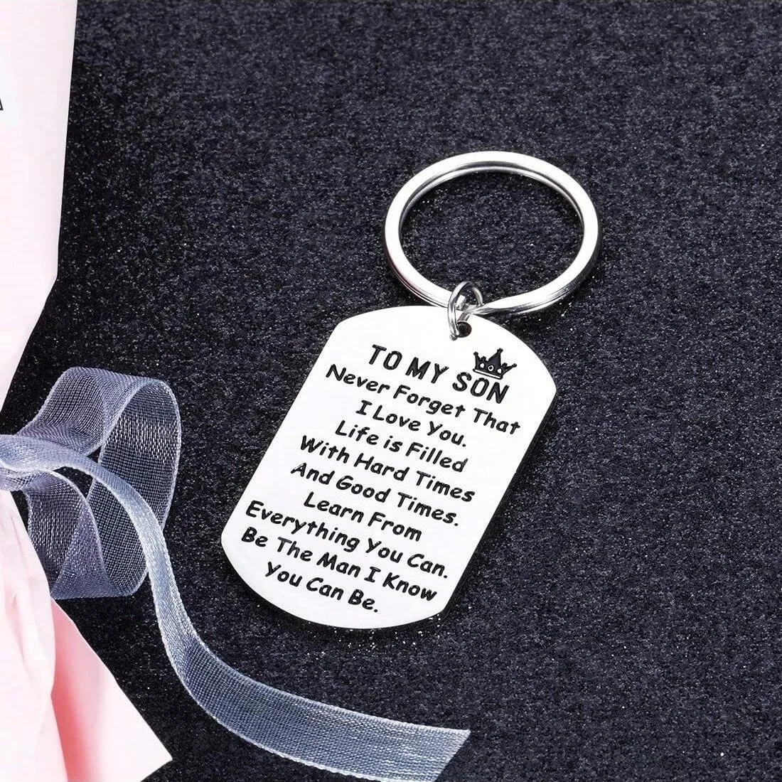 Llavero de estilo americano de acero inoxidable para la temporada de graduación, regalo inspirador para mi hijo nunca olvidar ese, 1 ud. - imagen 5