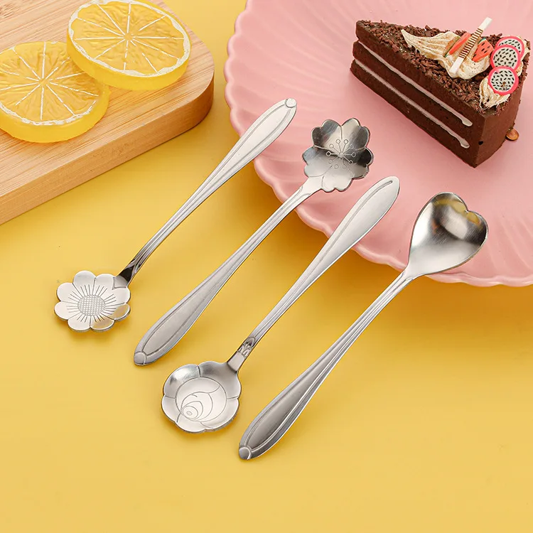 Cuchara mezcladora de té y café de acero inoxidable, cuchara dorada, mango largo, vajilla Vintage para bebidas, diseño de forma única - imagen 2