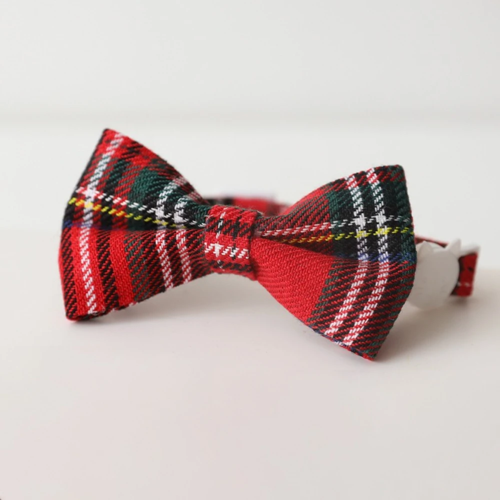 Collar navideño ajustable con campana para perros y gatos - imagen 3