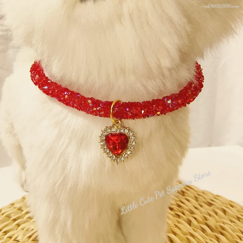 Collar ajustable con cristales para perros pequeños y gatos
