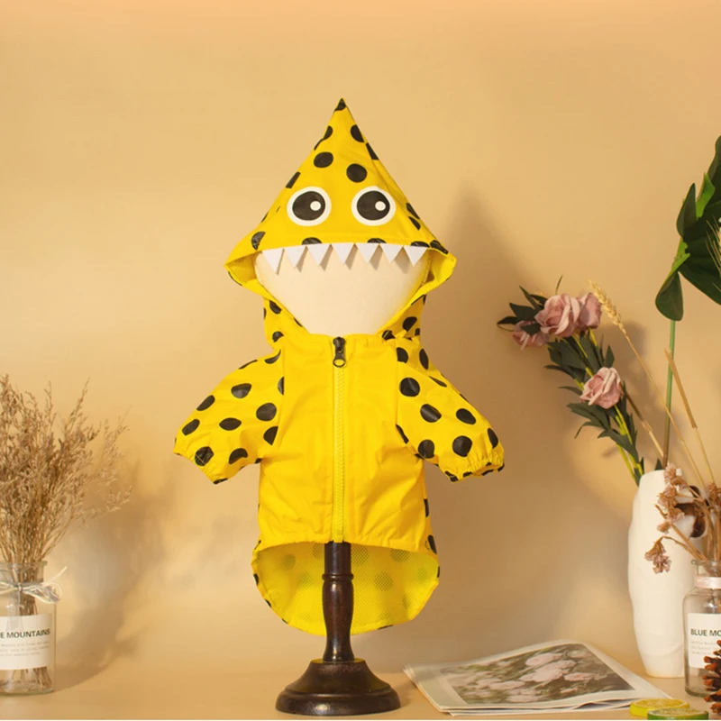 Venta caliente ropa para mascotas impermeable al aire libre para perros impermeable con capucha de dos patas impermeable divertido impermeable para mascotas - imagen 4