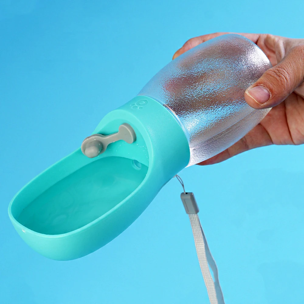 Taza de agua para mascotas para salir, taza de agua para acompañar mascotas, alimentador de agua multifunción para exteriores, taza portátil para beber para mascotas - imagen 5