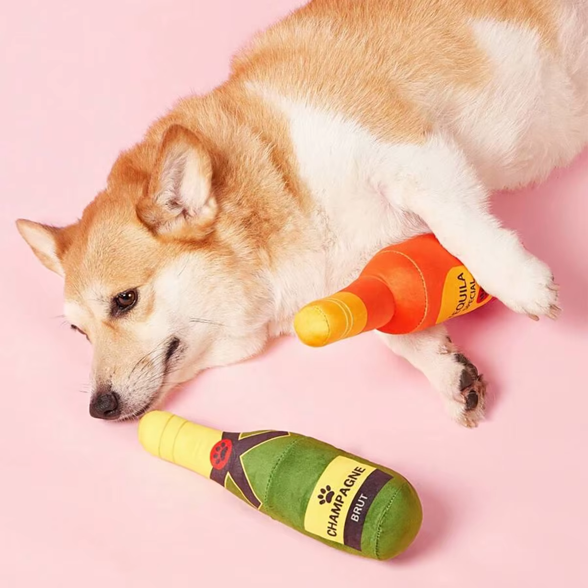 Juguete de peluche botella para perros – Diversión segura - imagen 5