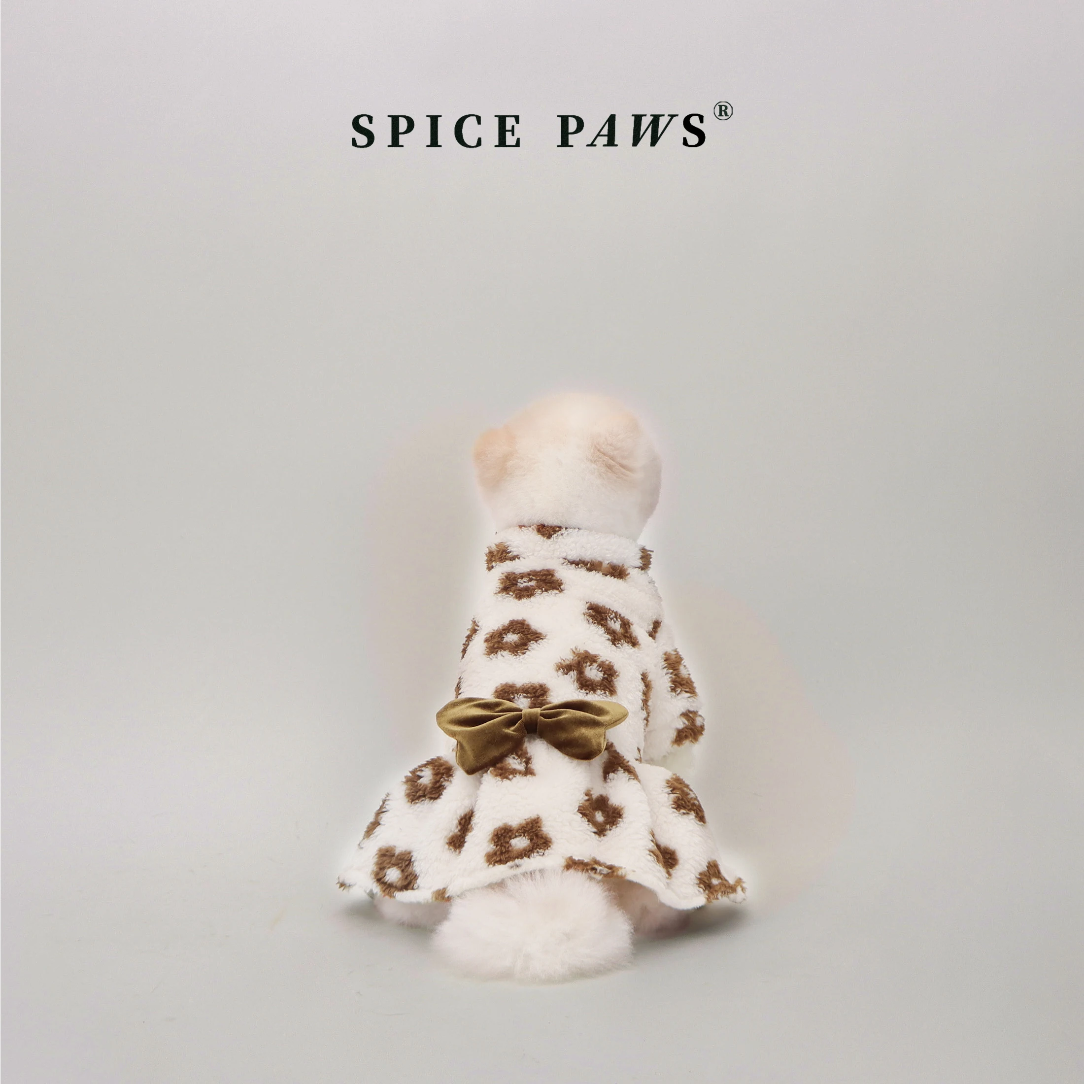 Vestido floral con forro polar para perros y gatos pequeños - imagen 2