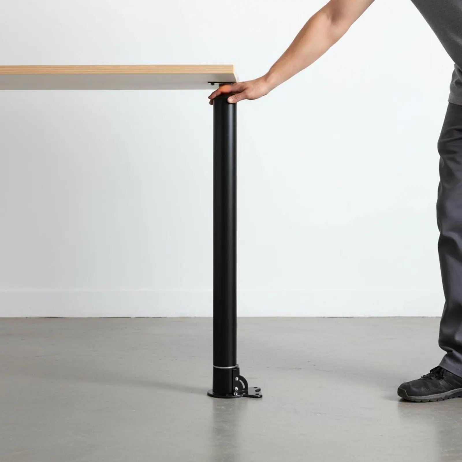Pata mesa ajustable plegable resistente al óxido para gatos y perros - imagen 2