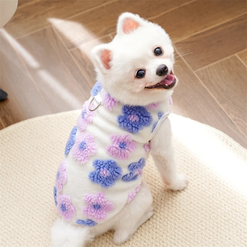 Ropa de terciopelo con flores para gatos y perros - abrigo transpirable - imagen 5
