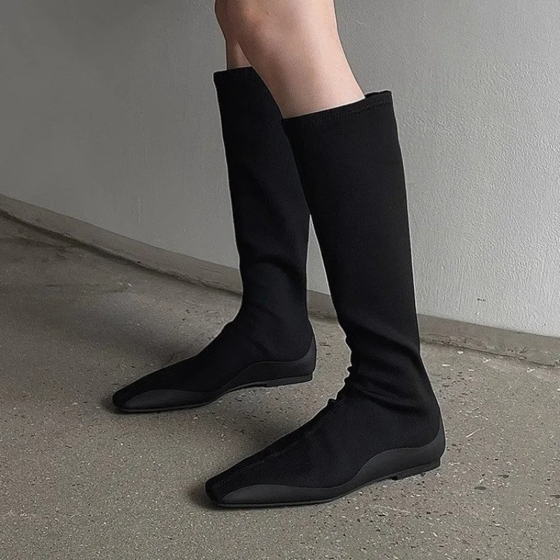 Botas de calcetín hasta la rodilla con parte inferior plana para mujer, botines largos de tela elástica con punta estrecha, botas de trabajo de estilo británico para Otoño e Invierno
