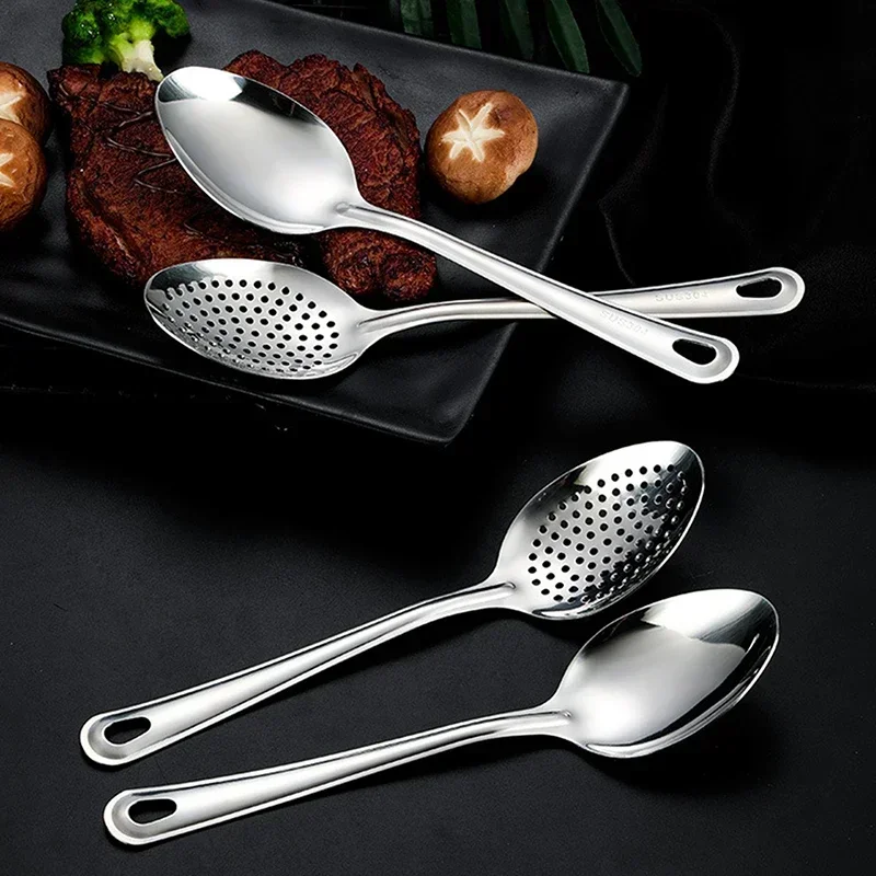 Cuchara coladora grande de acero inoxidable, cuchara de fundición de cocina, coladores de filtro, cuchara de ensalada, Skimmer perforado, Gadgets de cocina - imagen 3