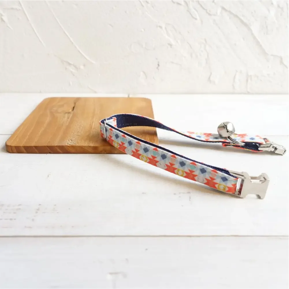 Personalized Cat Collar, Customized ID Name Contacts Metal Buckle, Adjustable Lantern Print Cat Collars with Bell - imagen 3