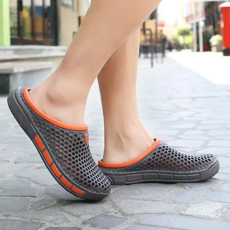 Sandalias de playa de verano para hombre, zapatos informales transpirables con agujeros, zuecos ligeros para el hogar y el jardín, zapatillas planas para hombre al aire libre - imagen 3