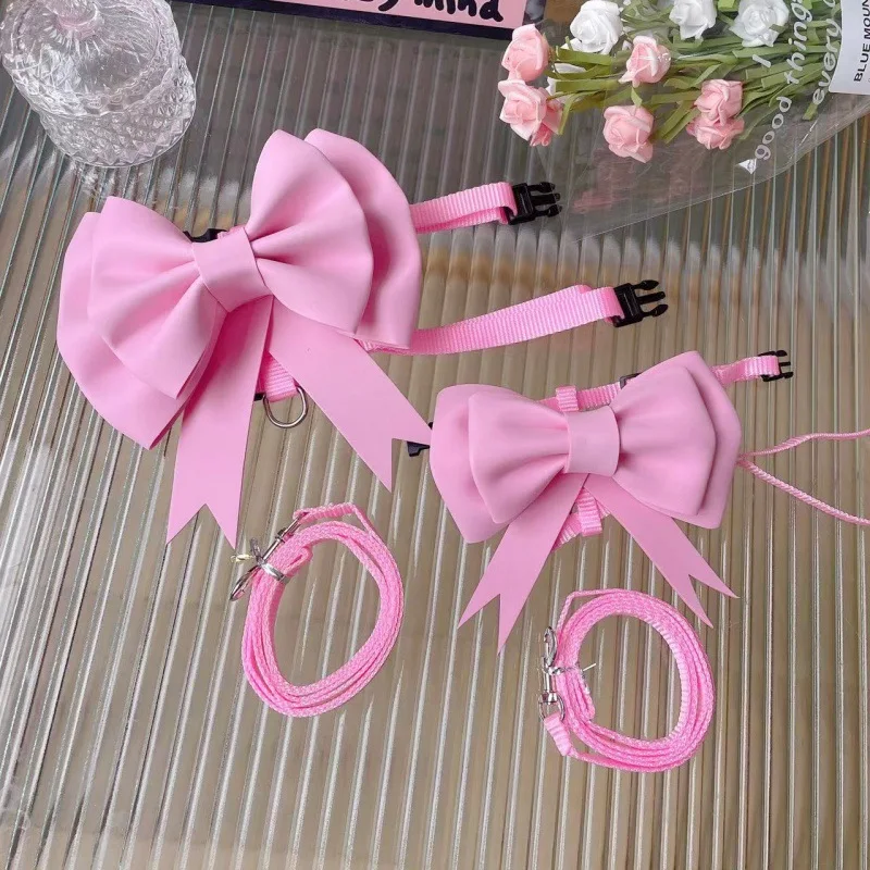 Correa para el pecho con agradable arco para mascotas, para caminar, gatos y perros con cuerda de tracción ajustable, accesorios para perros, collares para mascotas y cachorros