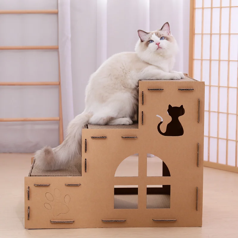 Casa de tres capas multifuncional para gatos con rascador y almohadilla