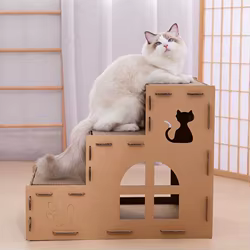 Casa de tres capas multifuncional para gatos con rascador y almohadilla
