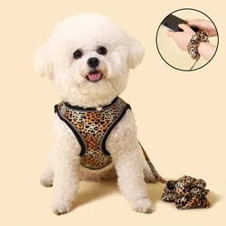 Bonita pulsera de tracción para mascotas, conjunto de arnés para gatos pequeños, arnés de invierno cálido para perros pequeños, conjunto de correa, chaleco suave para cachorros, arnés, accesorios para mascotas