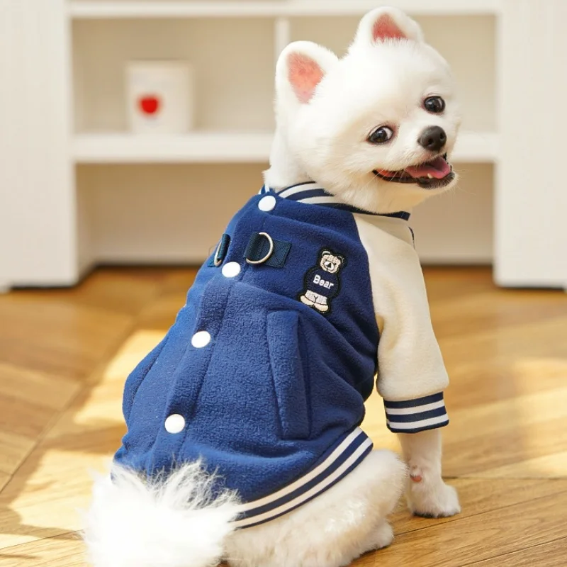 Chaqueta de béisbol con parche de oso para mascotas, chaqueta cálida de lana para perros, abrigo, ropa de invierno para cachorros, Sudadera con capucha suave y bonita para gatos, ropa para perros - imagen 3