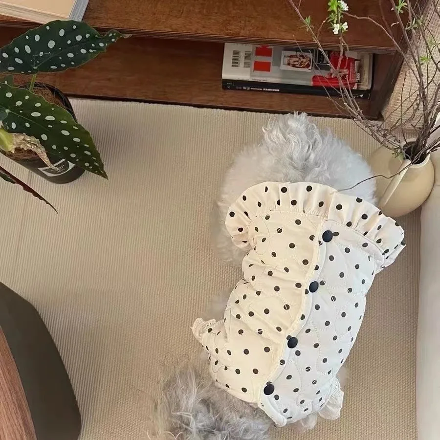 Mascota princesa Storm Point Love Plus abrigo de encaje de terciopelo chaleco cálido gato Teddy Marzis Otoño/Invierno abrigo ropa para perros pequeños - imagen 4