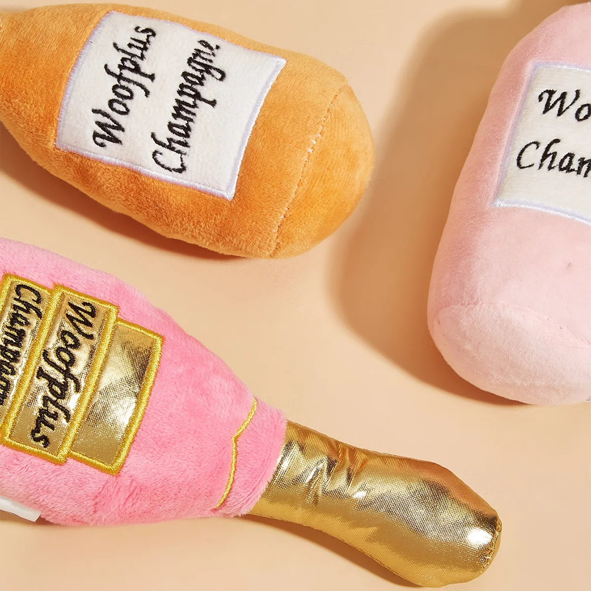 Divertido juguete para mascotas con botella de cerveza con chirriador - Regalo seguro para masticar para perros y gatos - imagen 4