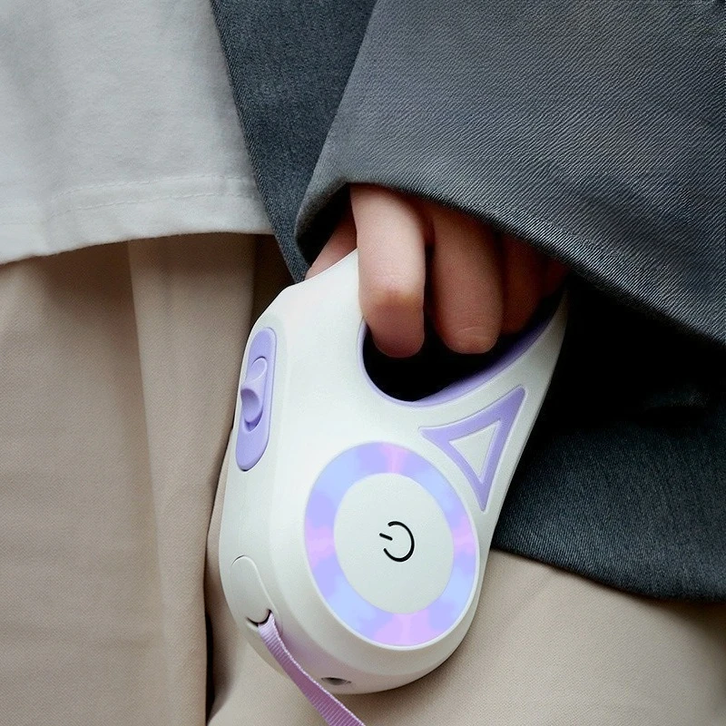 Correa retráctil automática para perros con luz LED, plomo de nailon luminoso para caminar de noche y correr, correa ajustable para mascotas con linterna