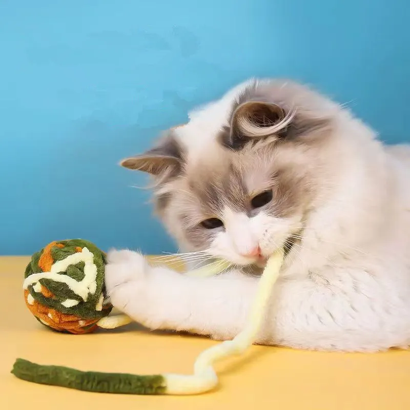 Juguete de lana para gatos, Bola de felpa con campana, resistente a las mordeduras, productos interactivos para mascotas - imagen 2