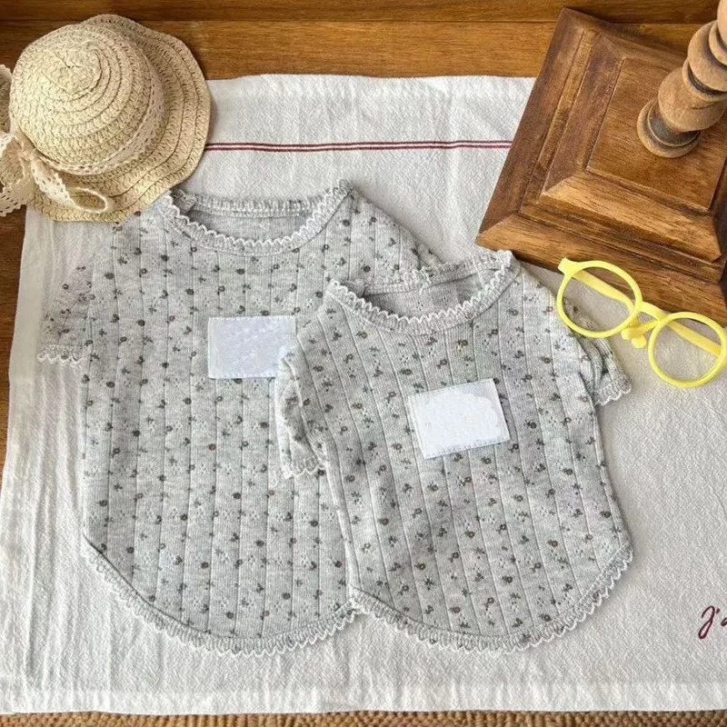 Linda camisa Base para mascotas, verano, gato, cómoda, transpirable, moda para cachorros, chaleco Floral para el hogar, ropa para perros, camiseta de peluche para cachorros - imagen 3