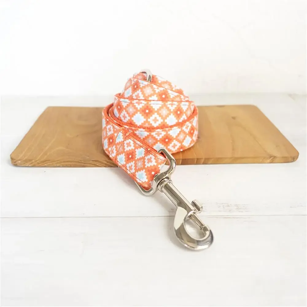 Collar de perro personalizado con grabado gratuito, correa para mascotas a juego, hebilla de Metal de contactos personalizados, Collar para mascotas con geometría naranja - imagen 3