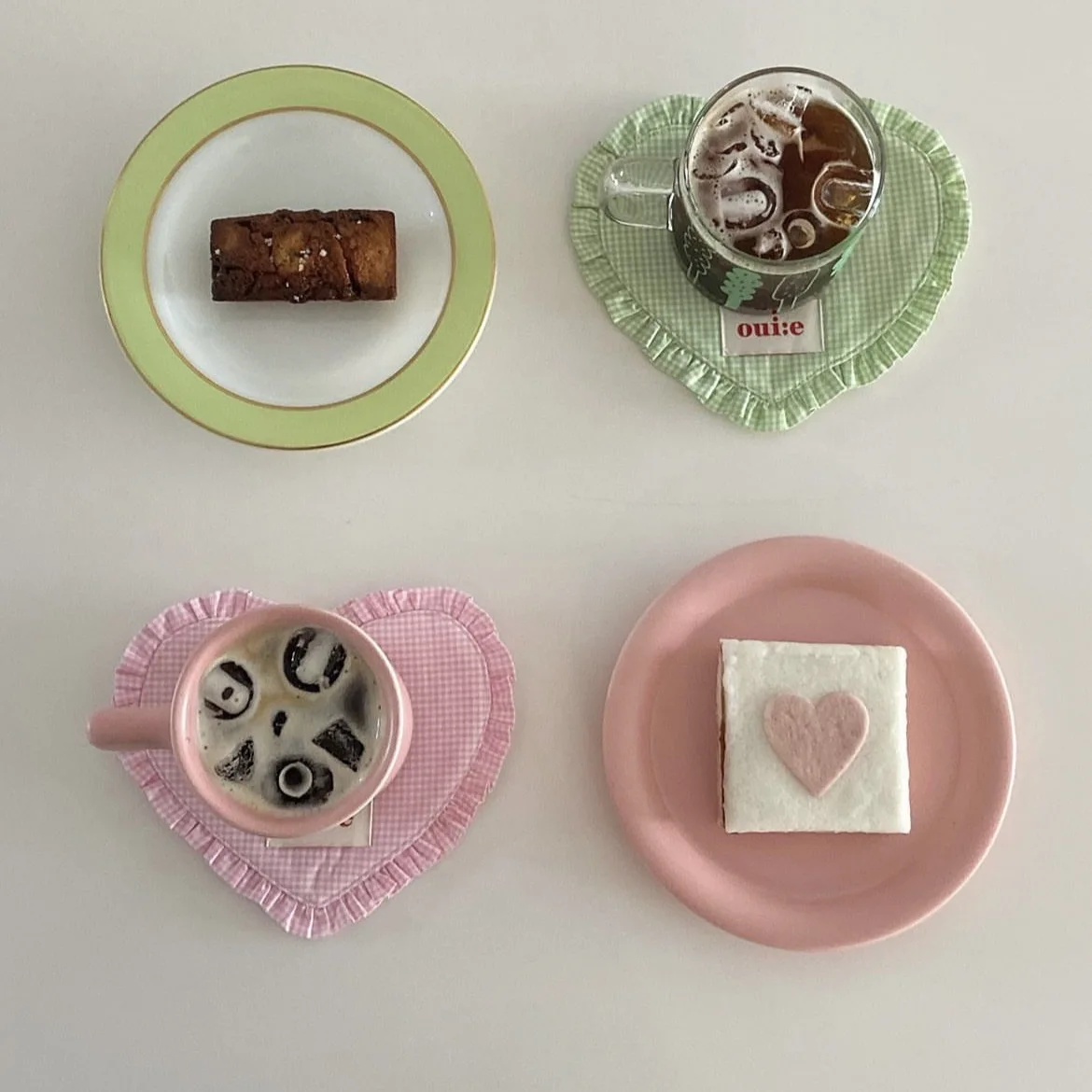 INS-alfombrilla de algodón puro a cuadros en forma de corazón para mascotas, tapete para cuenco de perro, lindo encaje plisado, atmósfera de foto, accesorios de decoración de corazón - imagen 3