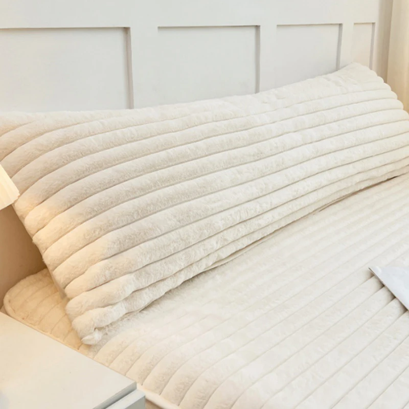 Funda de almohada de felpa de conejo suave