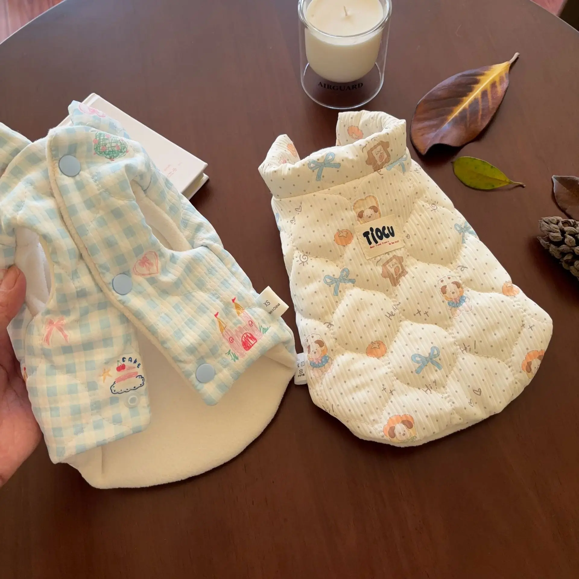 Chaleco a rayas de otoño e invierno para mascotas, chaleco con lazo grueso cálido para gatos, ropa para perros pequeños, ropa para cachorros - imagen 2