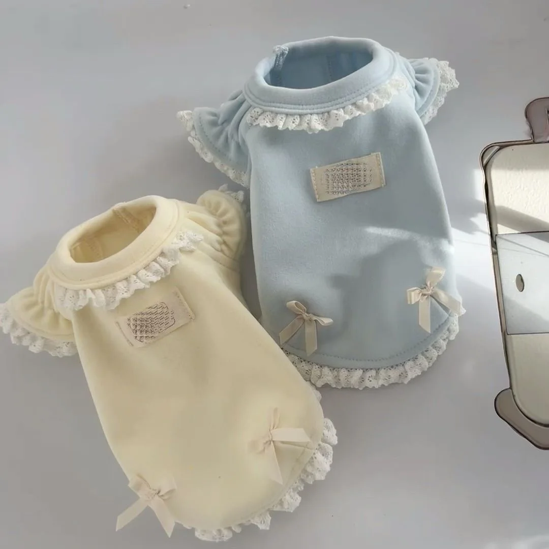 Camiseta básica de Color sólido para primavera/verano con mangas voladoras de encaje, ropa para perros y gatos, ropa para perros pequeños