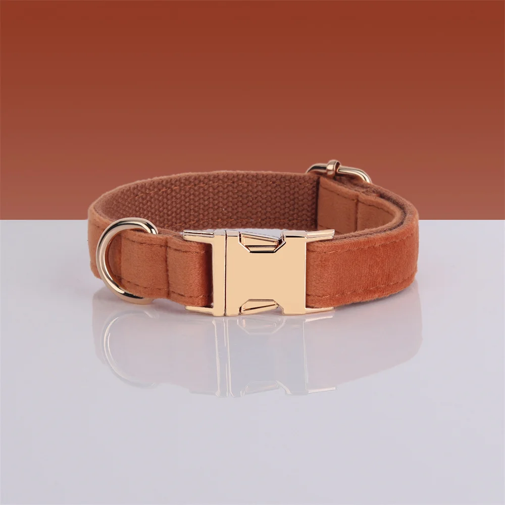 Collar de terciopelo personalizado para gato, arnés de perro personalizado para perros pequeños, Collar de pajarita de lujo para mascotas, conjunto de correa, marrón dorado - imagen 3