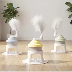 Juguete dispensador giratorio de golosinas para gatos, nuevo diseño de afeitadora de hielo, estera alimentadora lenta, juego automático, alivio del aburrimiento para diversión de mascotas