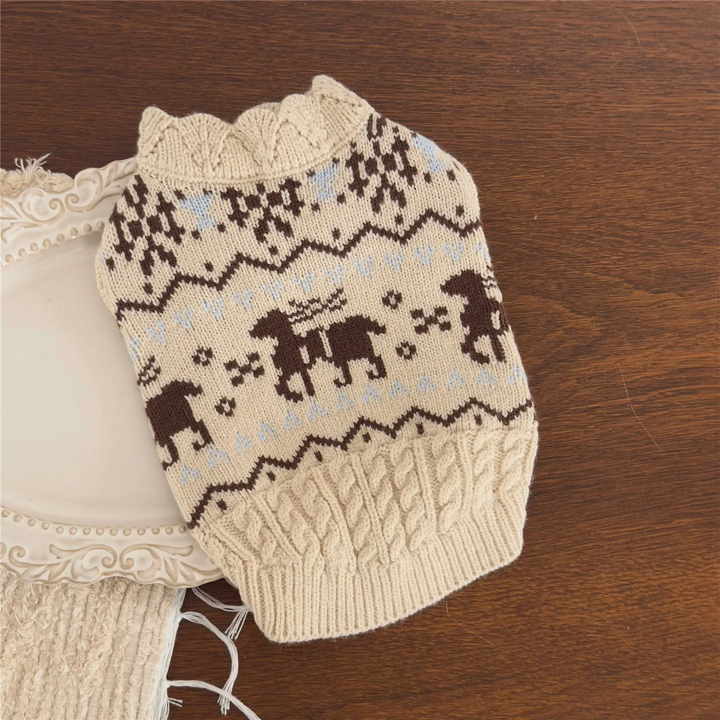 Suéter de Navidad con cuello de encaje para mascotas, abrigo de peluche grueso y cálido para gatos, ropa para cachorros y perros pequeños, Otoño/Invierno - imagen 3