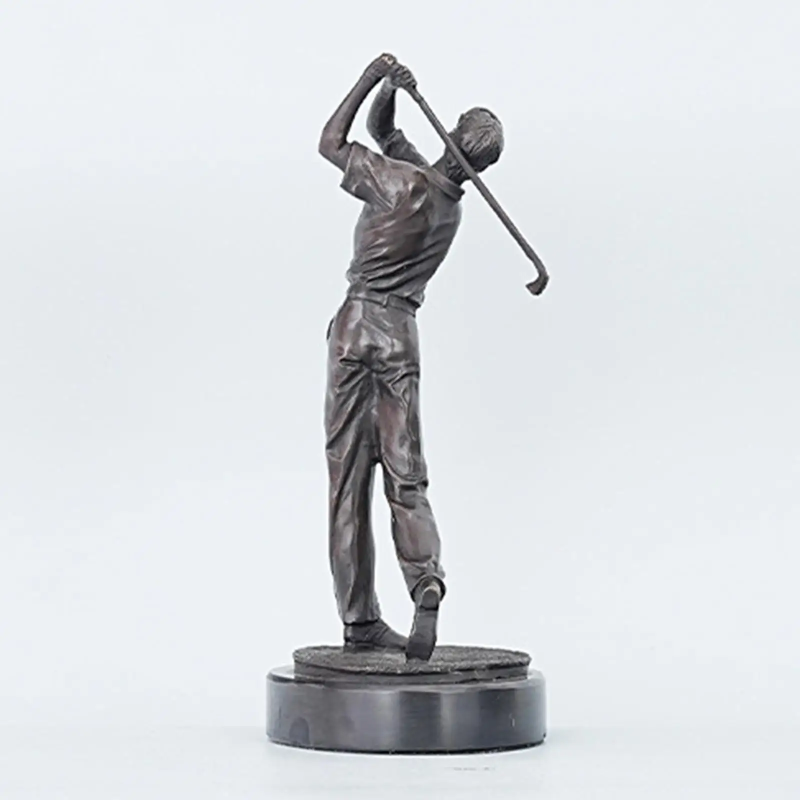 Figura decorativa de golfista joven en latón para hogar y oficina - imagen 4