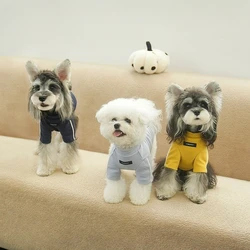 Camisa básica de otoño/invierno para mascotas, camiseta bonita de cuello alto, vestido de dos piernas de peluche para perros pequeños, ropa para perros pequeños, ropa para cachorros