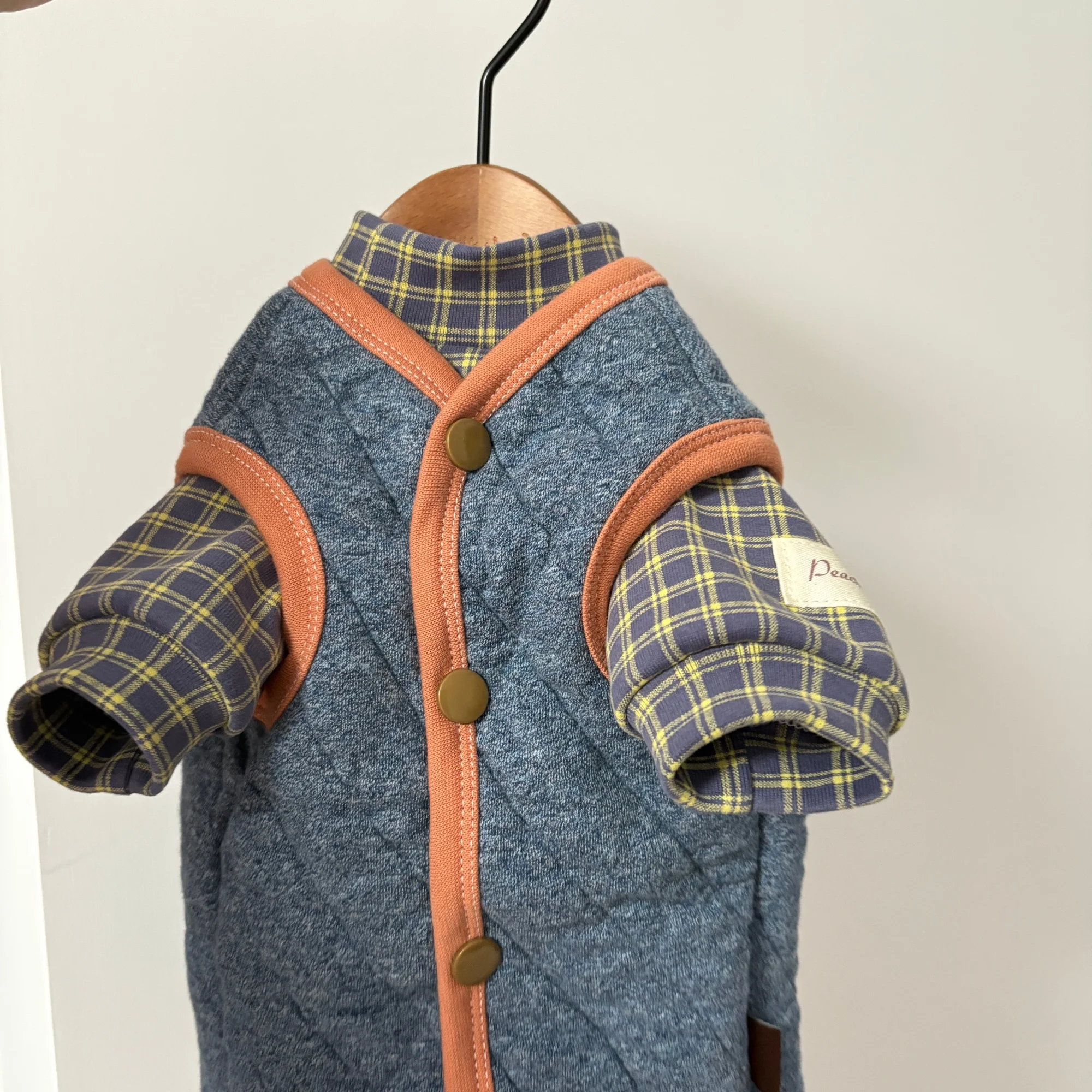 Pijamas de algodón a cuadros azules para el pelo, chaqueta de algodón suave para gato en invierno, chaleco para gato Sphynx, traje cálido de moda para Devon Rex