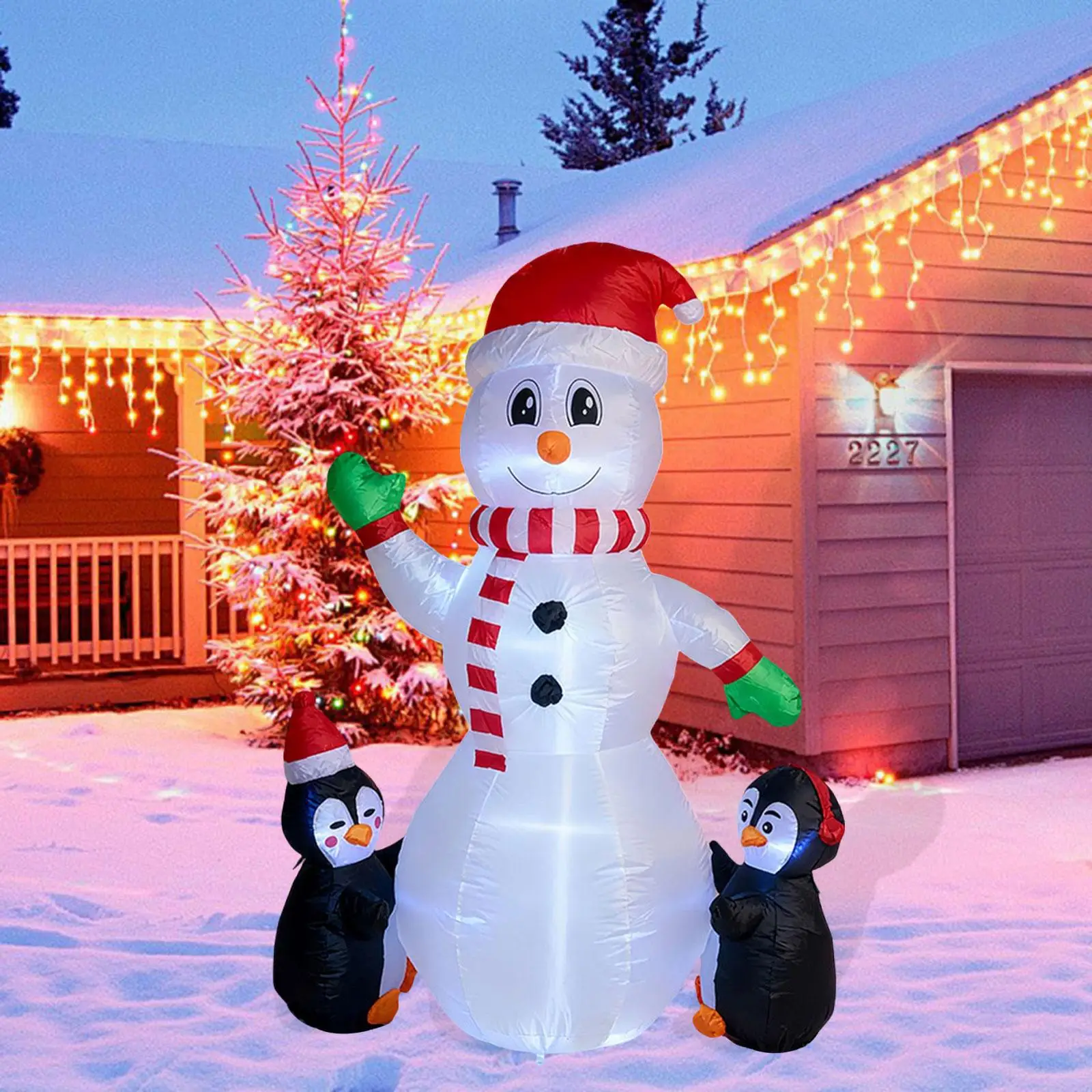 Muñeco de nieve inflable de Navidad con pingüinos, escena de decoración interior y exterior - imagen 3