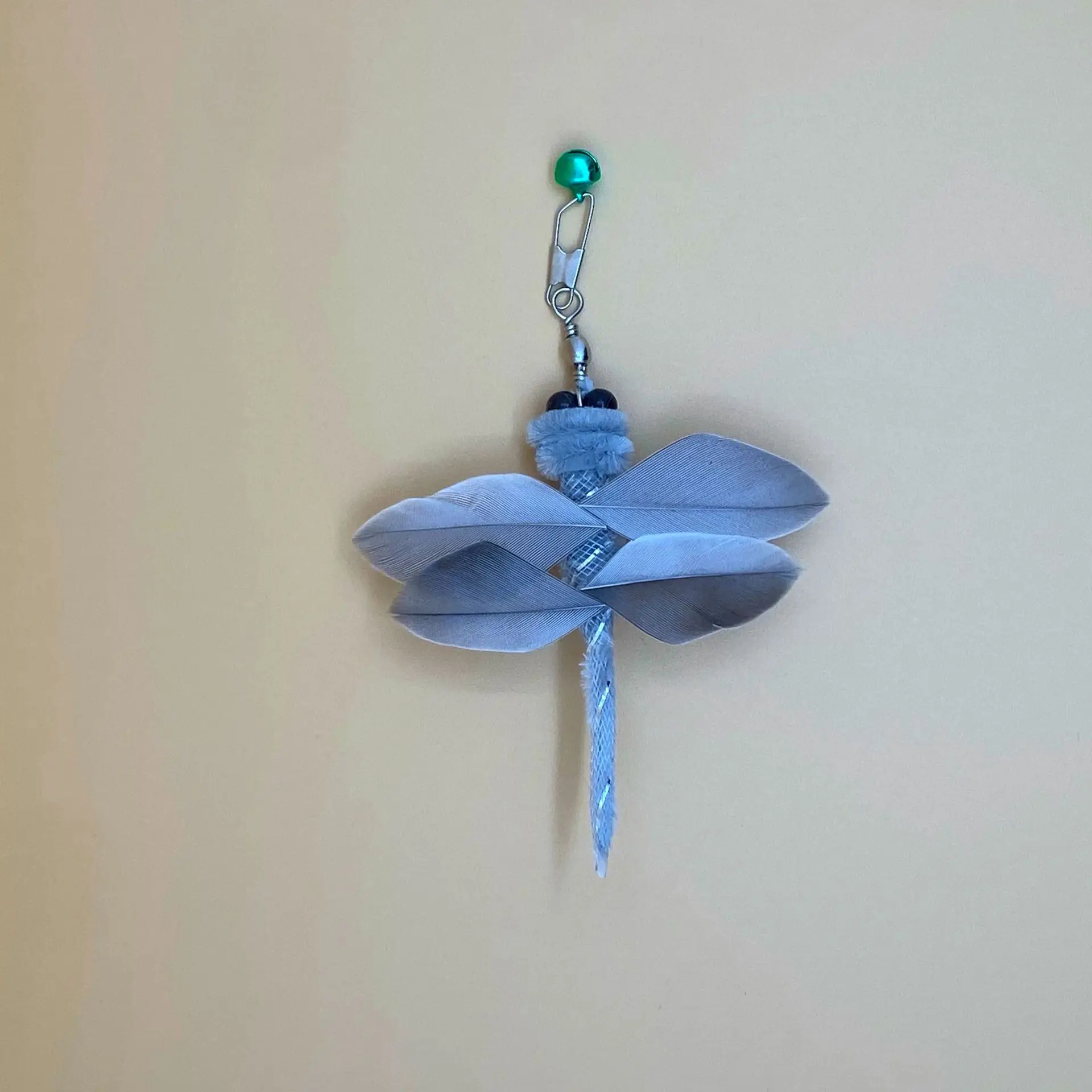 Cabezal de repuesto de campana de plumas grises, palo de Teaser para gatos, cabezales de cambio, juguetes, suministros interactivos para mascotas, 2 uds./3 uds. - imagen 5