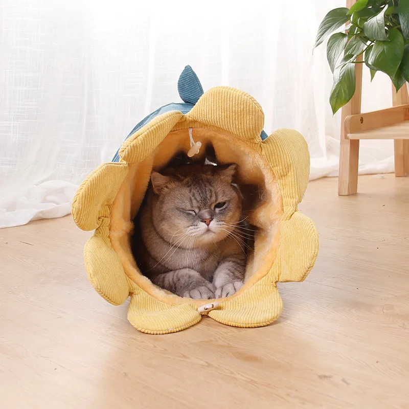 Interesante túnel plegable para gatos, cama para mascotas, juegos para gatitos en forma de vegetales, nido suave de pana, suministros para dormir - imagen 3