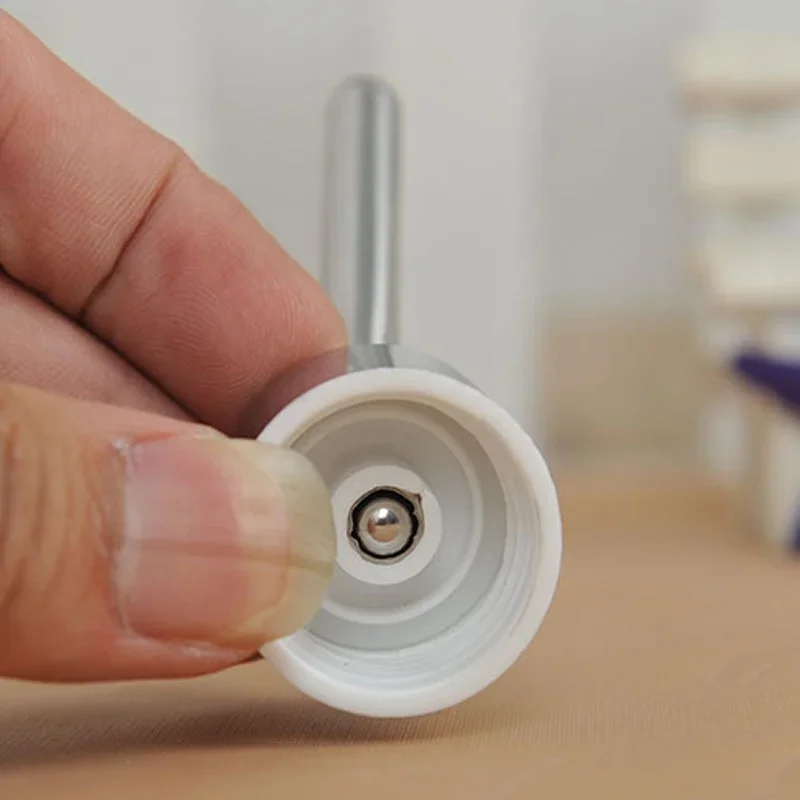 Botella alimentadora de agua transparente para mascotas, bebedero colgante para conejos, hámster, suministros de riego, producto para animales pequeños - imagen 5