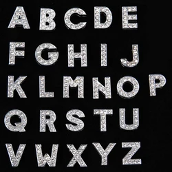 Collar con letras de strass personalizado para gatos y perros