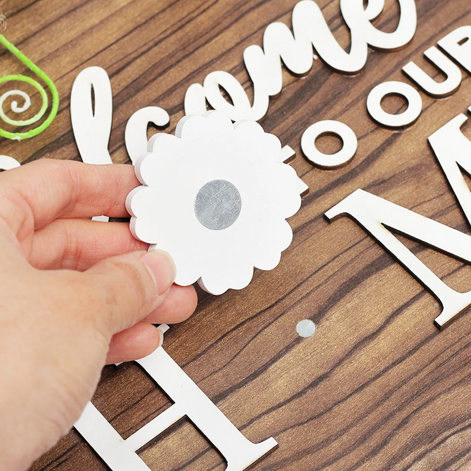 Letreros de bienvenida para puerta, decoración colgante de madera para puerta familiar, adorno para puerta de jardín, bricolaje, decoración de vacaciones - imagen 5