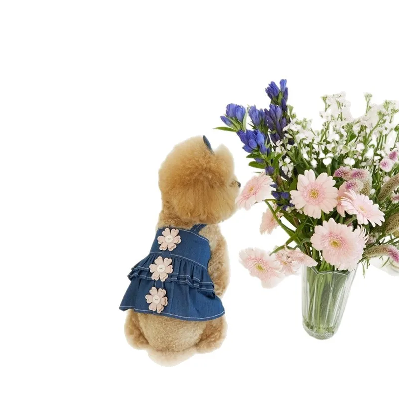 Vestido vaquero de primavera para mascotas, bonito chaleco con botones de flores, diadema con lazo para perro, ropa para perros pequeños - imagen 5