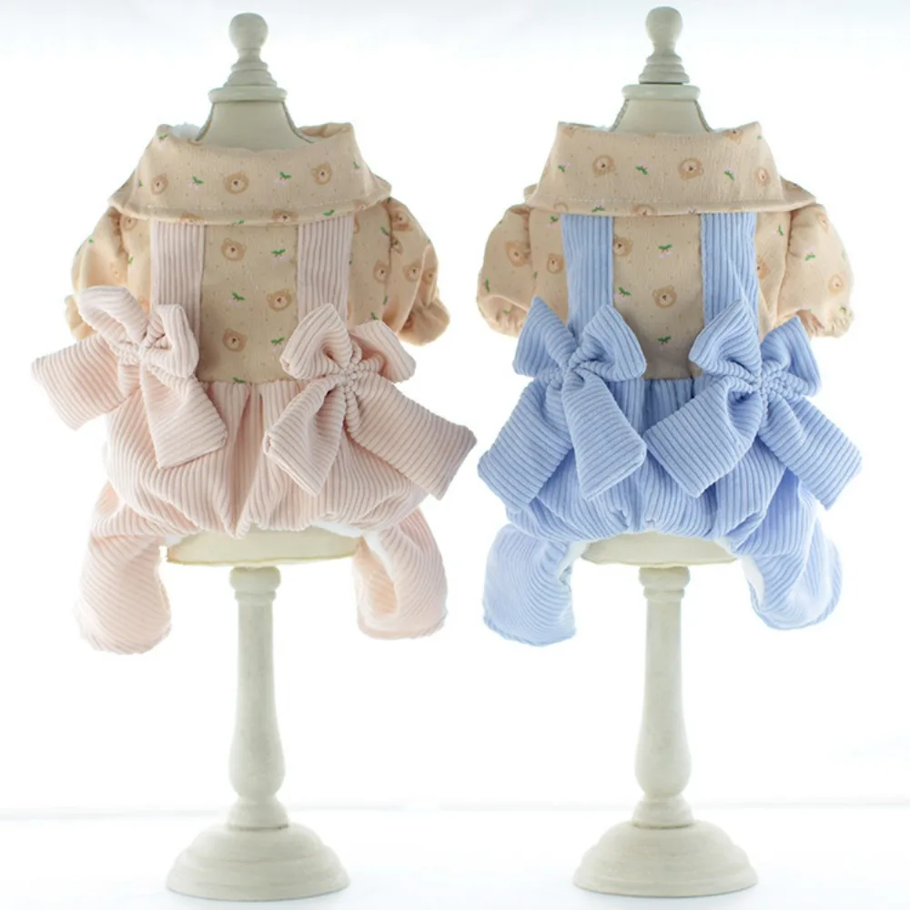 Pantalones de tirantes de dibujos animados con lazo para mascotas, ropa cálida de terciopelo de cuatro patas para perros pequeños, Mono para perros, abrigo de cuatro patas, Otoño e Invierno