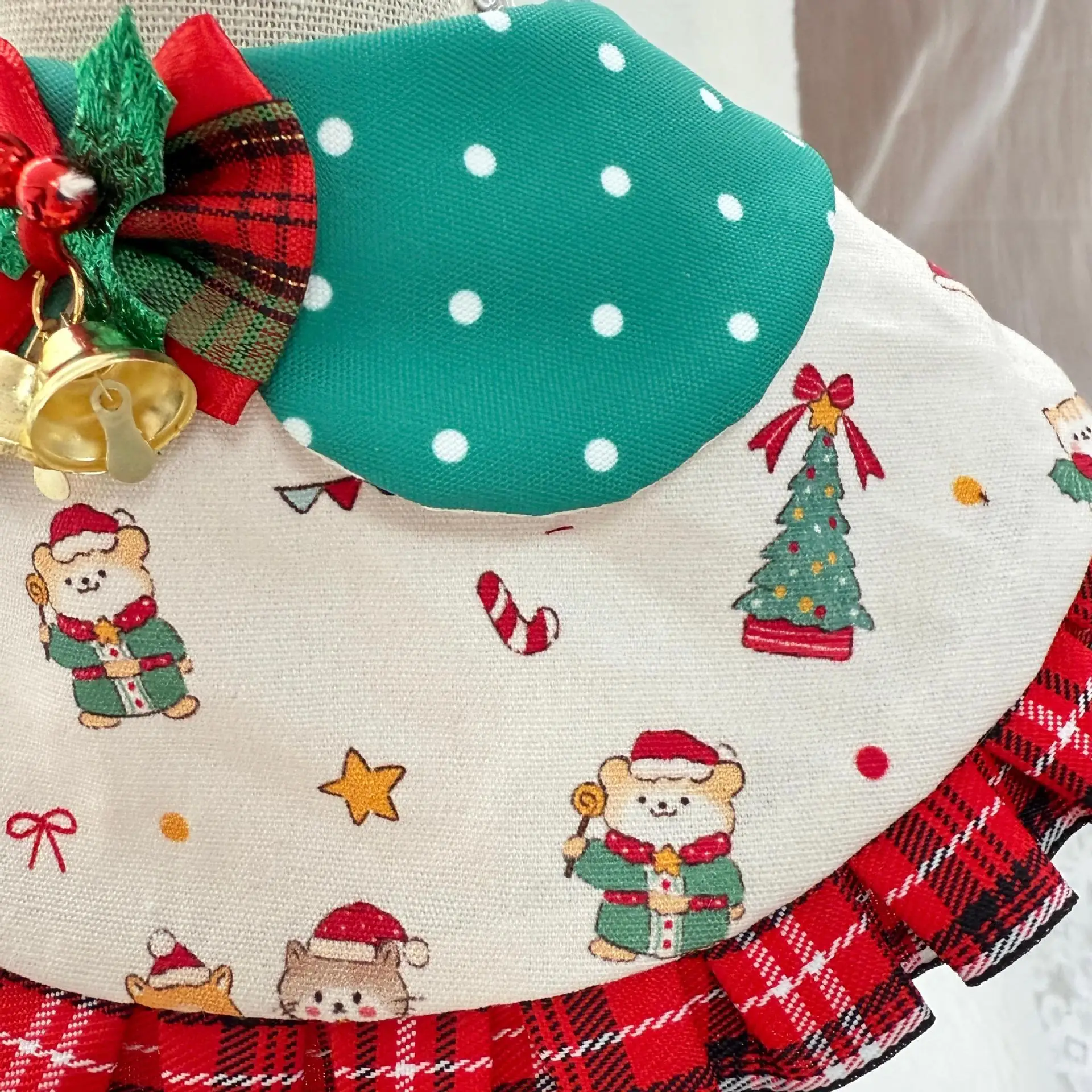 Bufanda para mascotas, Navidad roja, gato, perro, Collar con campana, babero, decoración de invierno para mascotas, ropa para perros pequeños, ropa para cachorros - imagen 2