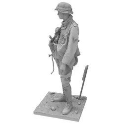 Figura de resina para coleccionismo: Tanque militar sin pintar